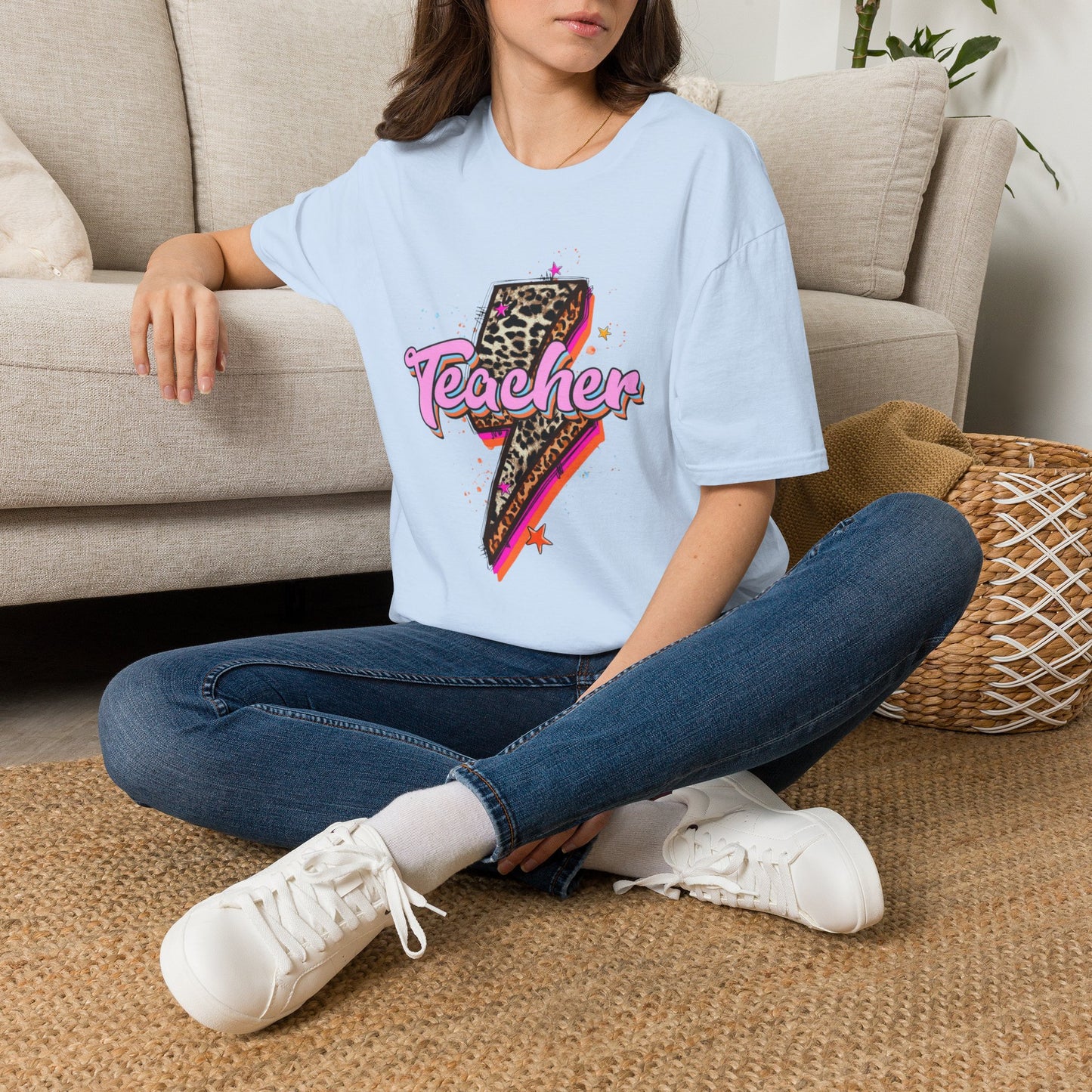 Teacher Lightning Bolt Leopard Print T‑Shirt — Retro Pink Script Graphic Tee for Educators